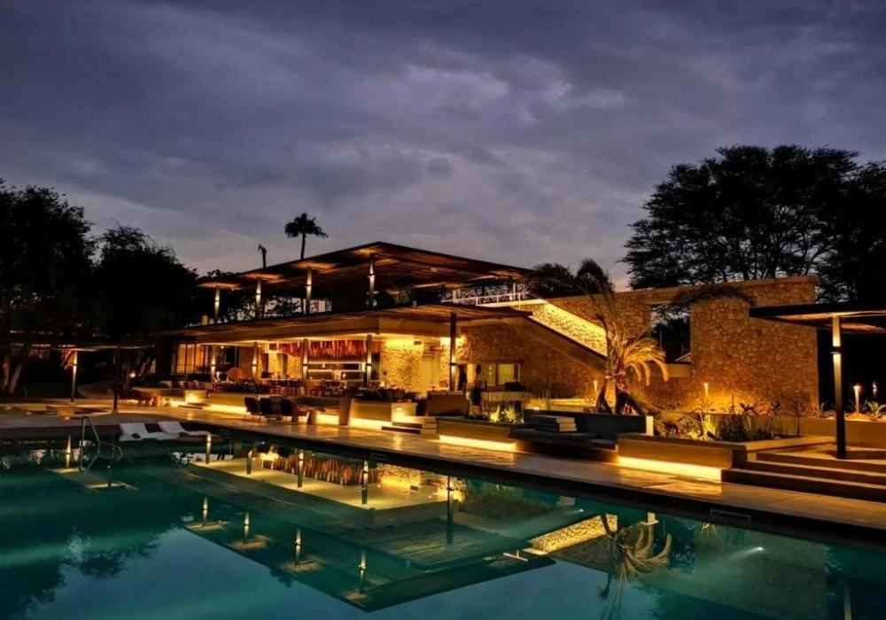 accommodation-during-a-safari-in-namibia