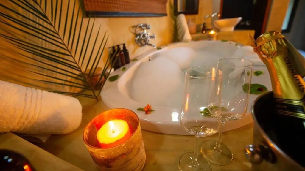 bathroom-at-ngoma-safari-lodge