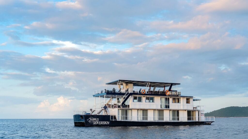 boat-cruise-in-zimbabwe