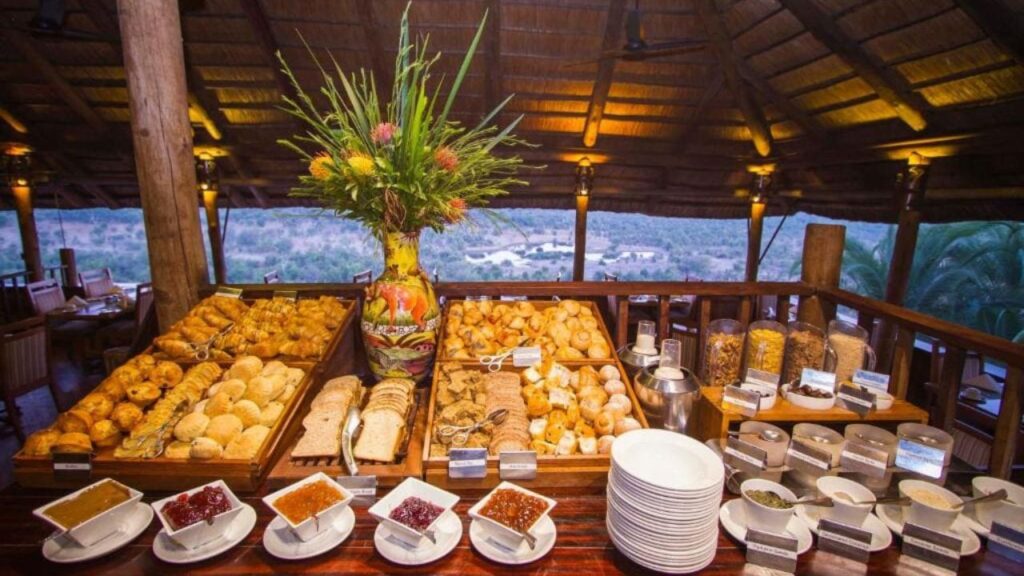 breakfast-spread-at-victoria-falls-safari-lodge
