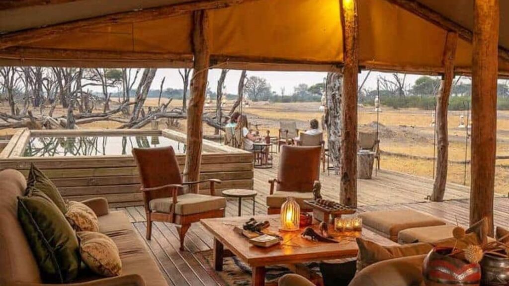 lounge-at-the-hide-safari-lodge