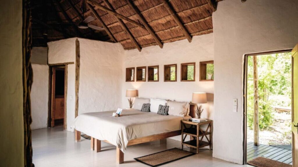 room-at-nxai-pan-camp