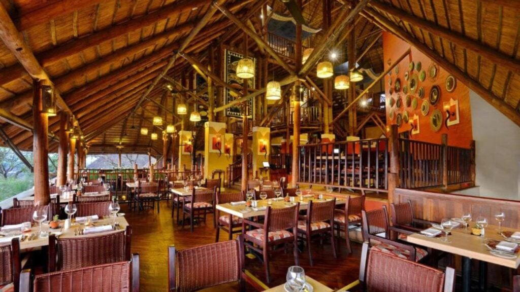 seating-at-victoria-falls-safari-lodge