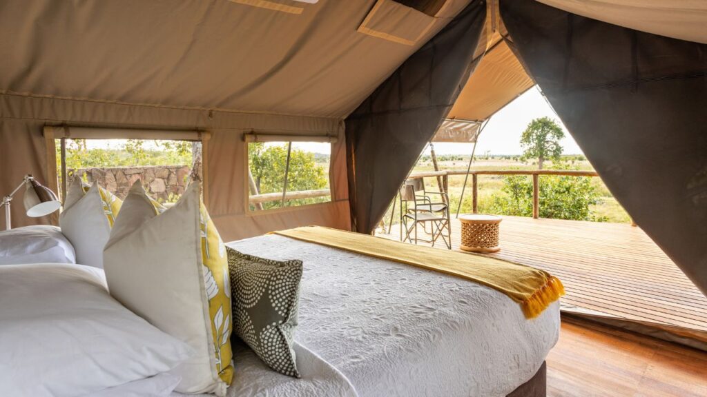 bedroom-at-deteema-springs