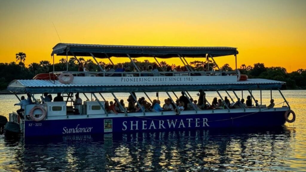 boat-on-the-zambezi-river