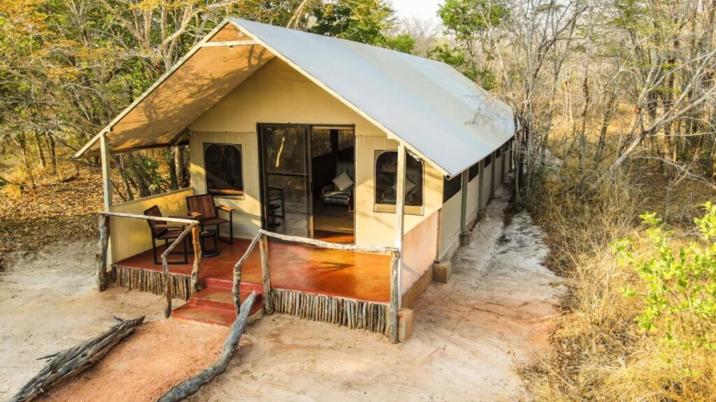 rooms-at-iganyane-tented-lodge
