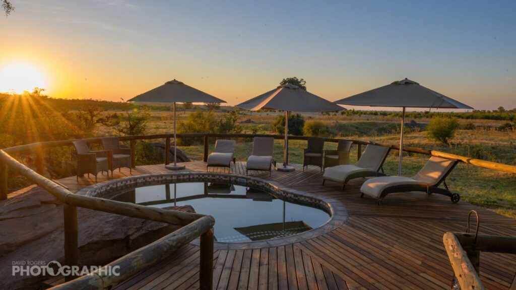 swimming-pool-area-at-deteema-springs