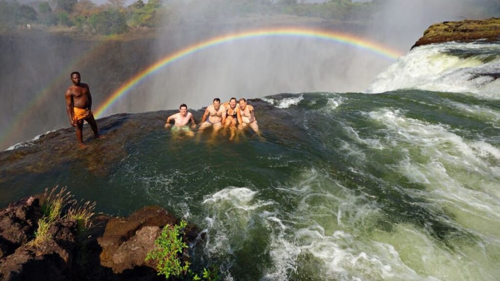 victoria-falls-devils-pool