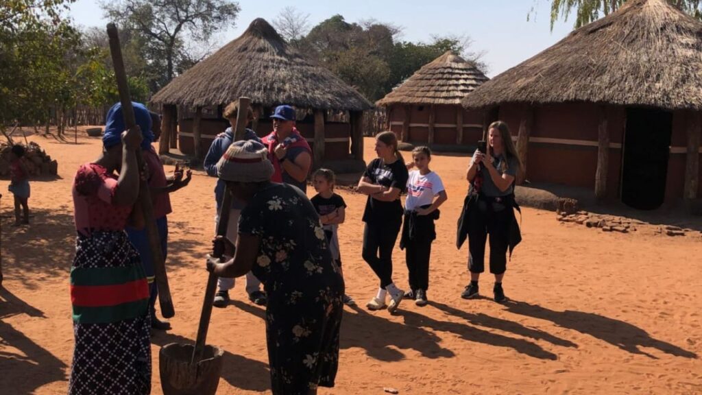 zimbabwe-village-tour